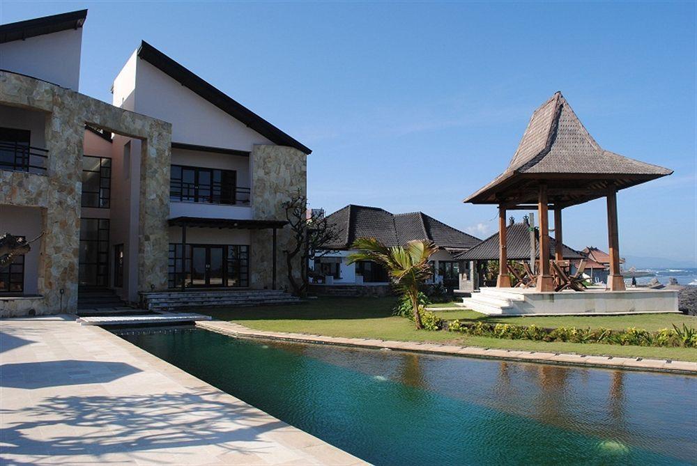 Ketewel Suarti Resort, Villas & Gallery מראה חיצוני תמונה