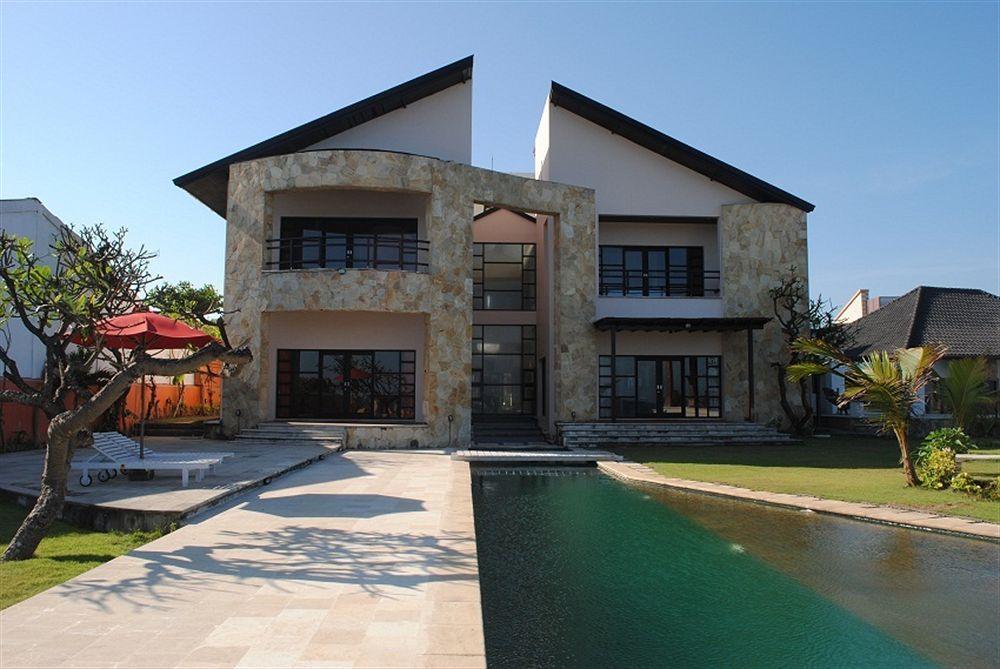 Ketewel Suarti Resort, Villas & Gallery מראה חיצוני תמונה