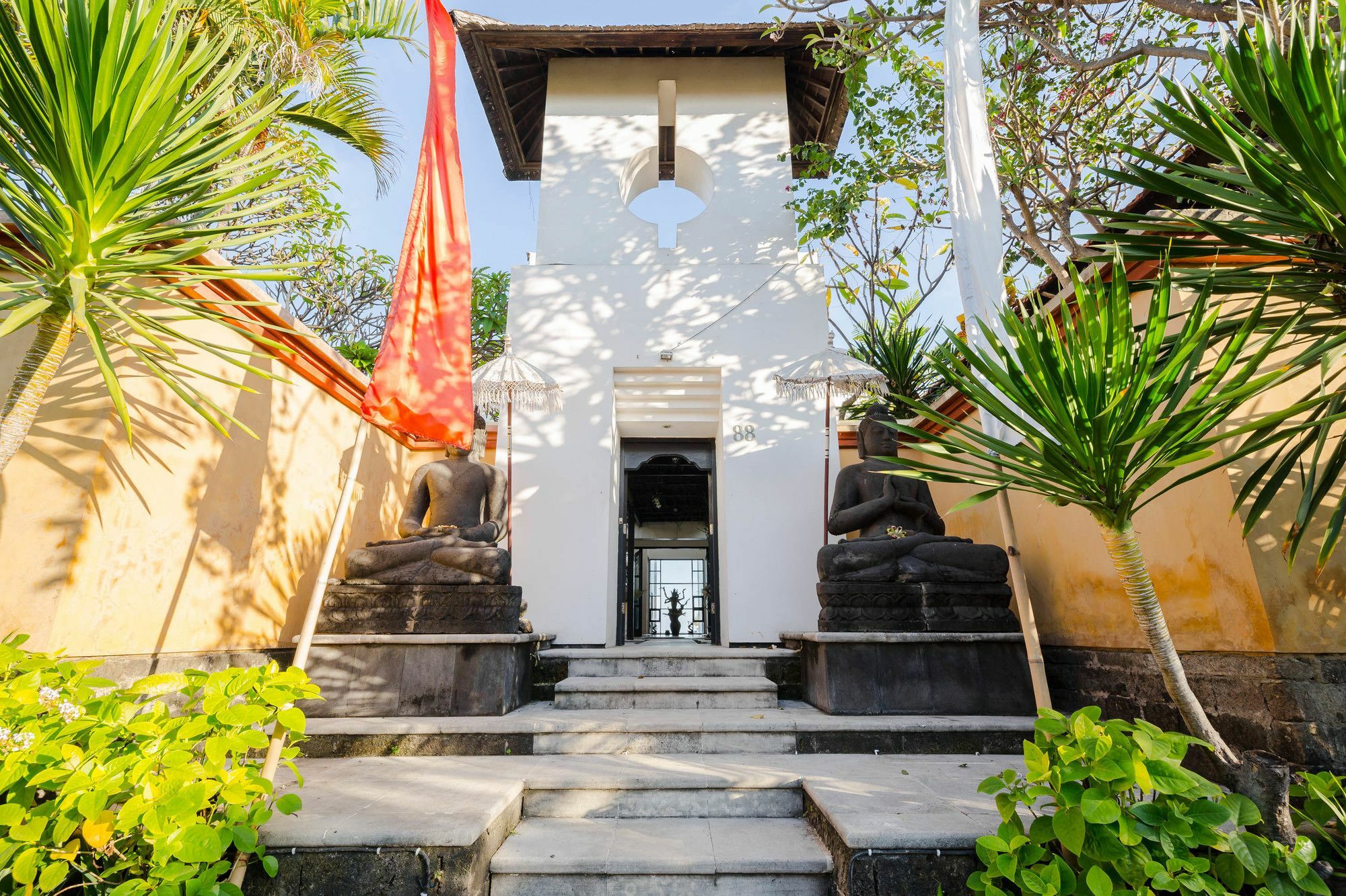 Ketewel Suarti Resort, Villas & Gallery מראה חיצוני תמונה